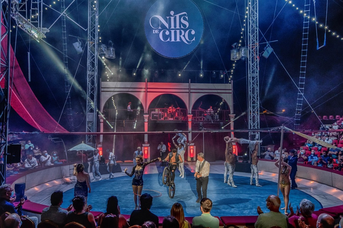 circ Nits de circ